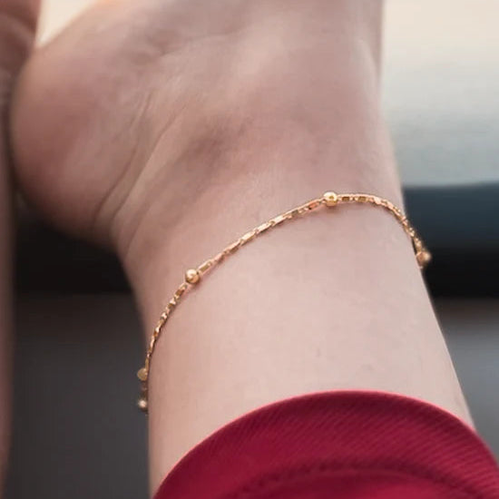 Minimal Bead Anklet