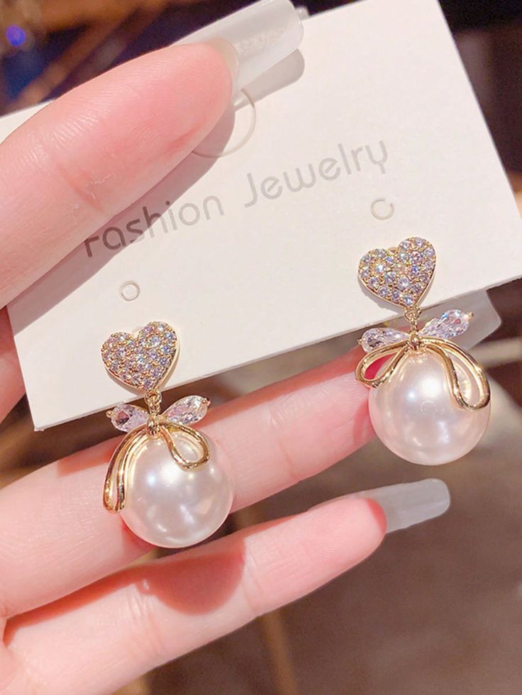 Vembley Heart Korean Earring
